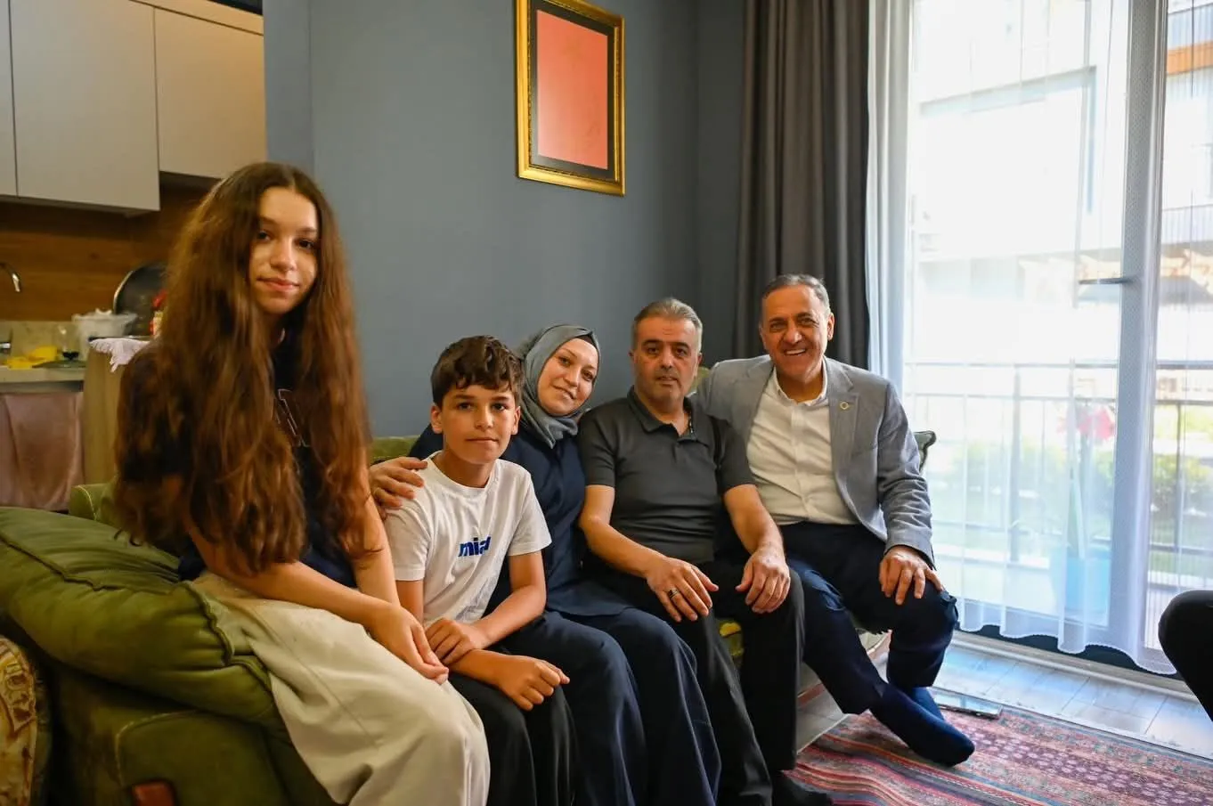 Yalova Valisi Dr. Ahmet Hamdi Usta’dan Şehit Ailelerine Bayram Ziyareti: “Emanetlerine Sahip Çıkmaya Devam Edeceğiz”