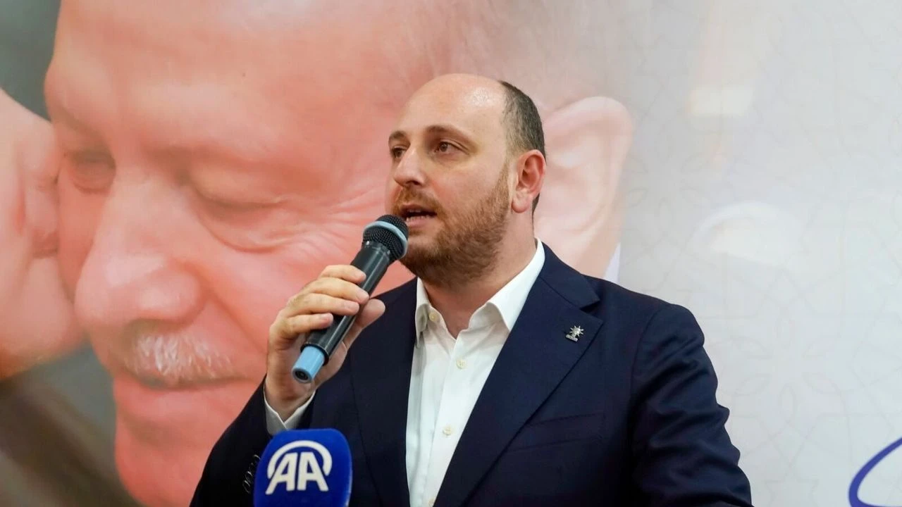 AK Parti Yalova Bayramlaşmasında Gündem Siyaset Oldu: Ahmet Büyükgümüş’ten CHP’ye Sert Eleştiriler 3 AK Parti Yalova Bayramlaşmasında Gündem Siyaset Oldu: Ahmet Büyükgümüş’ten CHP’ye Sert Eleştiriler
