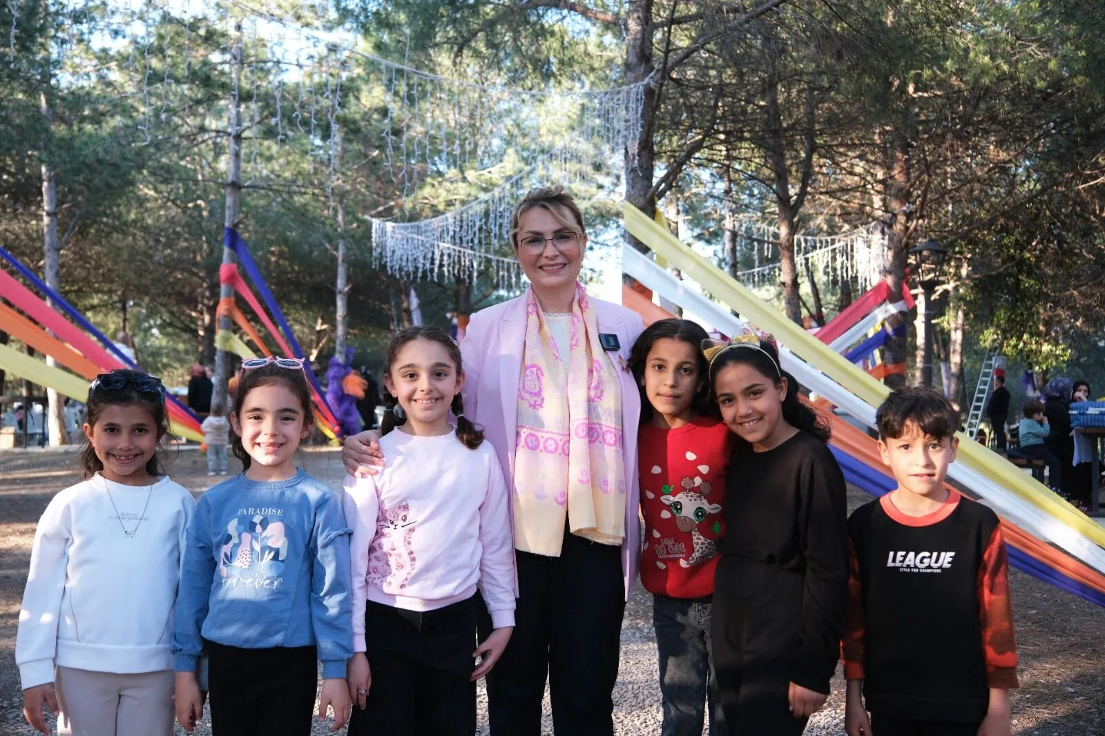 Altınova’da Hıdırellez Coşkusu: Binlerce Vatandaş Bayraktepe’de Baharı Karşıladı