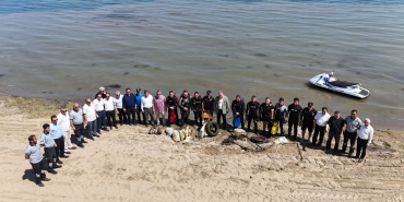 Marmara Denizi İçin Dev Seferberlik: Yalova Üniversitesi ve Kamu Kurumları Deniz Dibi ile Kıyıları Temizledi 64 Marmara Denizi İçin Dev Seferberlik: Yalova Üniversitesi ve Kamu Kurumları Deniz Dibi ile Kıyıları Temizledi