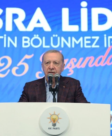 AK Parti 33. İstişare Toplantısı'nda Erdoğan’dan Dikkat Çeken Mesajlar: “Kimse Bize Parmak Sallayamaz”