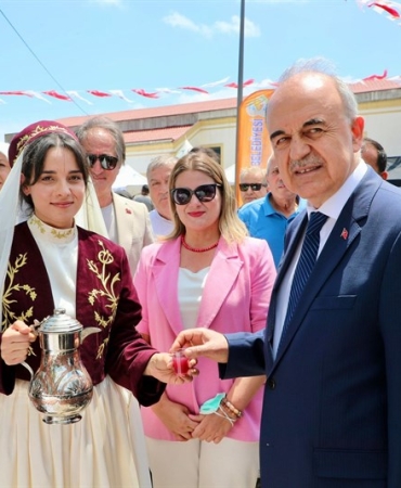 Türk Mutfağı Haftası Ordu’da Coşkuyla Kutlandı: “Bir Sofrada Miras” Teması Büyük İlgi Gördü 2 Türk Mutfağı Haftası Ordu’da Coşkuyla Kutlandı: “Bir Sofrada Miras” Teması Büyük İlgi Gördü