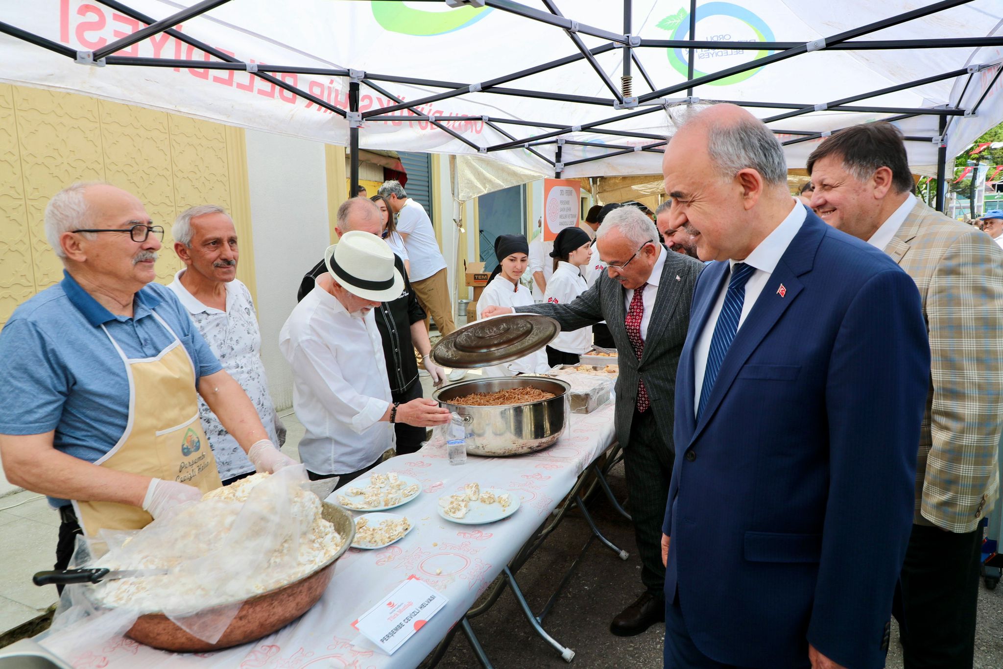Türk Mutfağı Haftası Ordu’da Coşkuyla Kutlandı: “Bir Sofrada Miras” Teması Büyük İlgi Gördü 10 Türk Mutfağı Haftası Ordu’da Coşkuyla Kutlandı: “Bir Sofrada Miras” Teması Büyük İlgi Gördü