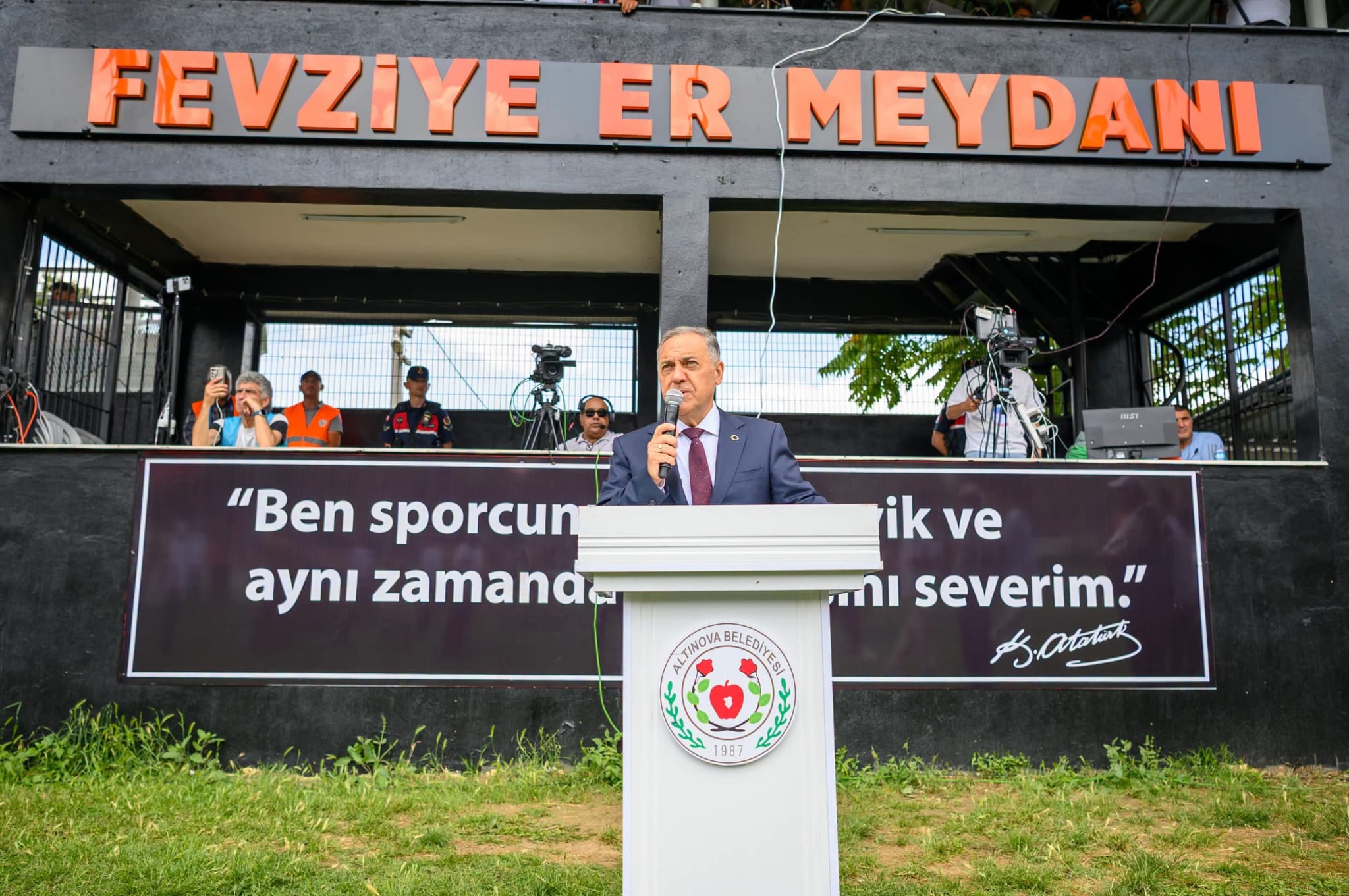 116. Fevziye Yağlı Güreşleri’nde Tarihi Geri Dönüş: Er Meydanında Nefes Kesen Mücadeleler Yaşandı 10 116. Fevziye Yağlı Güreşleri’nde Tarihi Geri Dönüş: Er Meydanında Nefes Kesen Mücadeleler Yaşandı