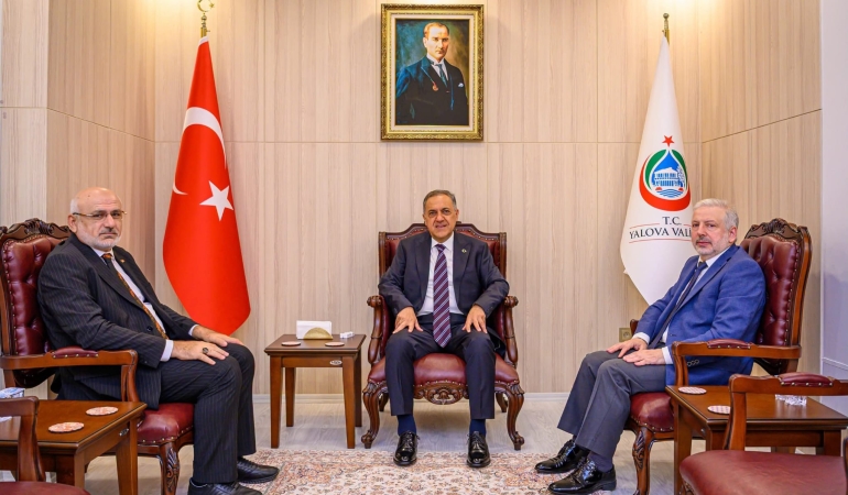 Diyanet İşleri Başkan Yardımcısı Osman Şahin’den Yalova’ya Ziyaret: Vali Ahmet Hamdi Usta’dan Teşekkür Mesajı