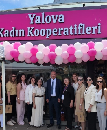Yalovalı Kadın Kooperatiflerinin Ürünleri İstanbul Yenikapı İDO Terminali’nde Satışa Sunulacak 3 Yalovalı Kadın Kooperatiflerinin Ürünleri İstanbul Yenikapı İDO Terminali’nde Satışa Sunulacak