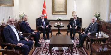 Diyanet İşleri Başkanı Safi Arpaguş’a Yalova Üniversitesi Heyetinden Ziyaret 9 Diyanet İşleri Başkanı Safi Arpaguş’a Yalova Üniversitesi Heyetinden Ziyaret