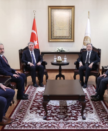 Diyanet İşleri Başkanı Safi Arpaguş’a Yalova Üniversitesi Heyetinden Ziyaret 2 Diyanet İşleri Başkanı Safi Arpaguş’a Yalova Üniversitesi Heyetinden Ziyaret