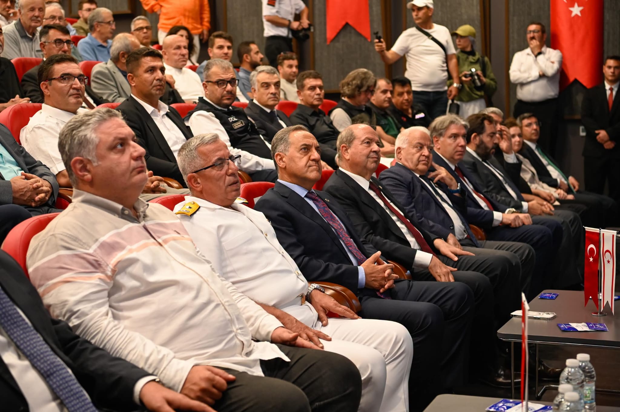 Yalova’da KKTC’nin Stratejik Önemi Konferansı: Cumhurbaşkanı Ersin Tatar’dan Doğu Akdeniz ve Kıbrıs Mesajları 8 Yalova’da KKTC’nin Stratejik Önemi Konferansı: Cumhurbaşkanı Ersin Tatar’dan Doğu Akdeniz ve Kıbrıs Mesajları