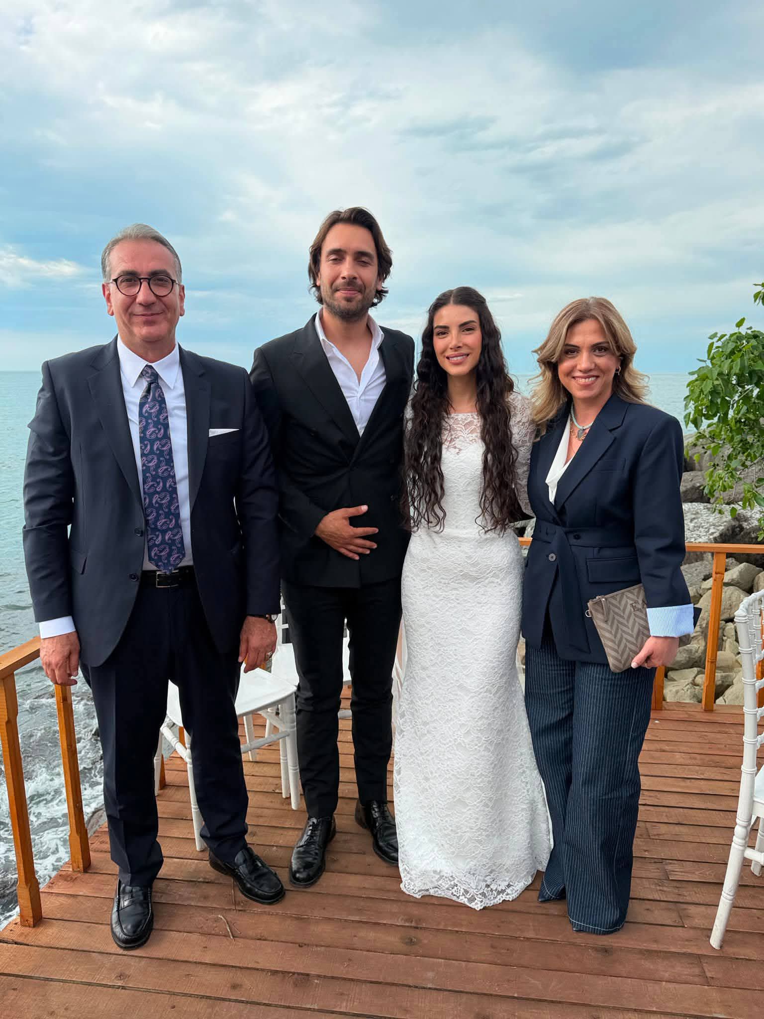 Esme ve Adil’in Nikâhını Başkan Azizoğlu Kıydı 7 Esme ve Adil’in Nikâhını Başkan Azizoğlu Kıydı