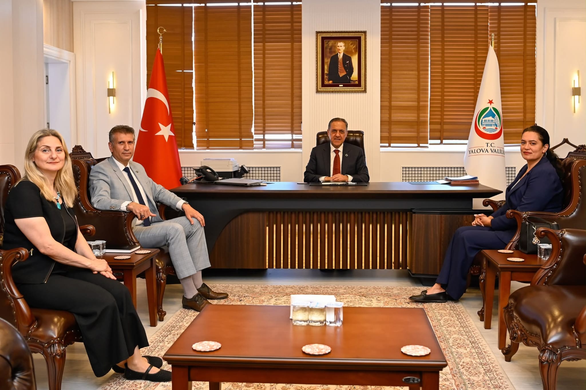 Yalova Valisi Dr. Ahmet Hamdi Usta’ya Yoğun Ziyaret Trafiği: