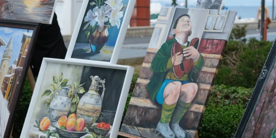 Çiftlikköy’de Resim Kursiyerlerinin Yıl Sonu Sergisi Açılıyor 43 Çiftlikköy’de Resim Kursiyerlerinin Yıl Sonu Sergisi Açılıyor