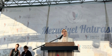 AK Parti Yalova Milletvekili Meliha Akyol, Mezuniyet Töreni ve Düğün Programında Vatandaşlarla Buluştu 91 AK Parti Yalova Milletvekili Meliha Akyol, Mezuniyet Töreni ve Düğün Programında Vatandaşlarla Buluştu