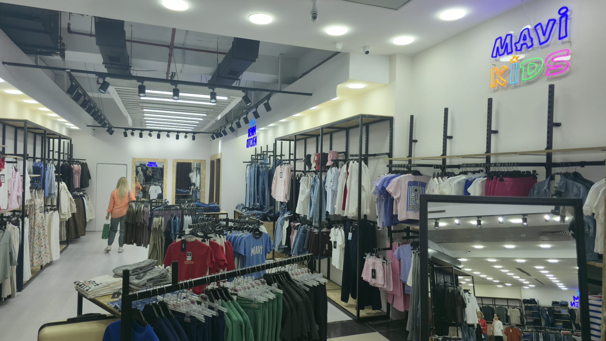 Yalova Star AVM, 12 Yıldır Bölgenin Alışveriş ve Yaşam Merkezi Olmayı Sürdürüyor