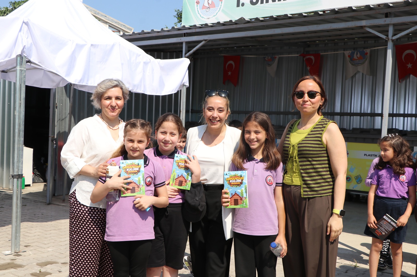 Çiftlikköy’de Çevre Haftası Etkinlikleri Yazar Murat Kırmızı Buluşmasıyla Devam Etti 7 Çiftlikköy’de Çevre Haftası Etkinlikleri Yazar Murat Kırmızı Buluşmasıyla Devam Etti