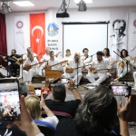 Çiftlikköy’de Türküler “Tenburnâme” Konseriyle Can Buldu 21 Çiftlikköy’de Türküler “Tenburnâme” Konseriyle Can Buldu