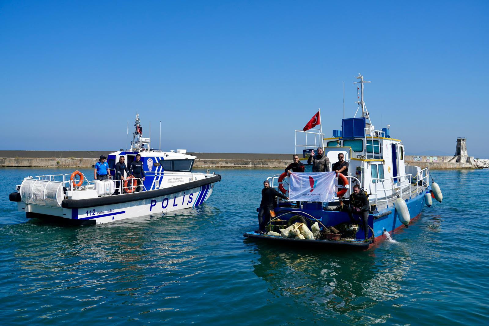 Marmara Denizi İçin Dev Seferberlik: Yalova Üniversitesi ve Kamu Kurumları Deniz Dibi ile Kıyıları Temizledi 8 Marmara Denizi İçin Dev Seferberlik: Yalova Üniversitesi ve Kamu Kurumları Deniz Dibi ile Kıyıları Temizledi