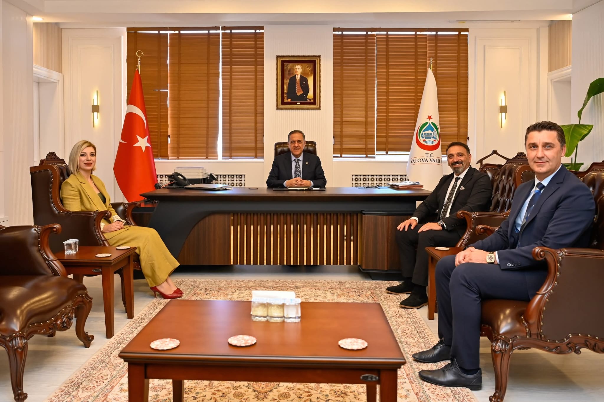 Yalova Valisi Dr. Ahmet Hamdi Usta’ya Yoğun Ziyaret Trafiği: