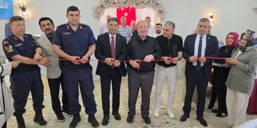 Esenköy’de Hayat Boyu Öğrenme Festivali Coşkusu: Yıl Sonu Sergisi Büyük Beğeni Topladı 8 Esenköy’de Hayat Boyu Öğrenme Festivali Coşkusu: Yıl Sonu Sergisi Büyük Beğeni Topladı