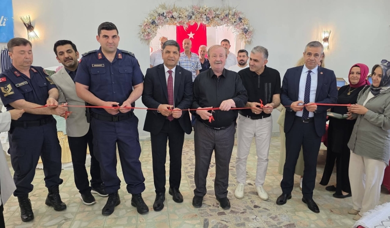 Esenköy’de Hayat Boyu Öğrenme Festivali Coşkusu: Yıl Sonu Sergisi Büyük Beğeni Topladı