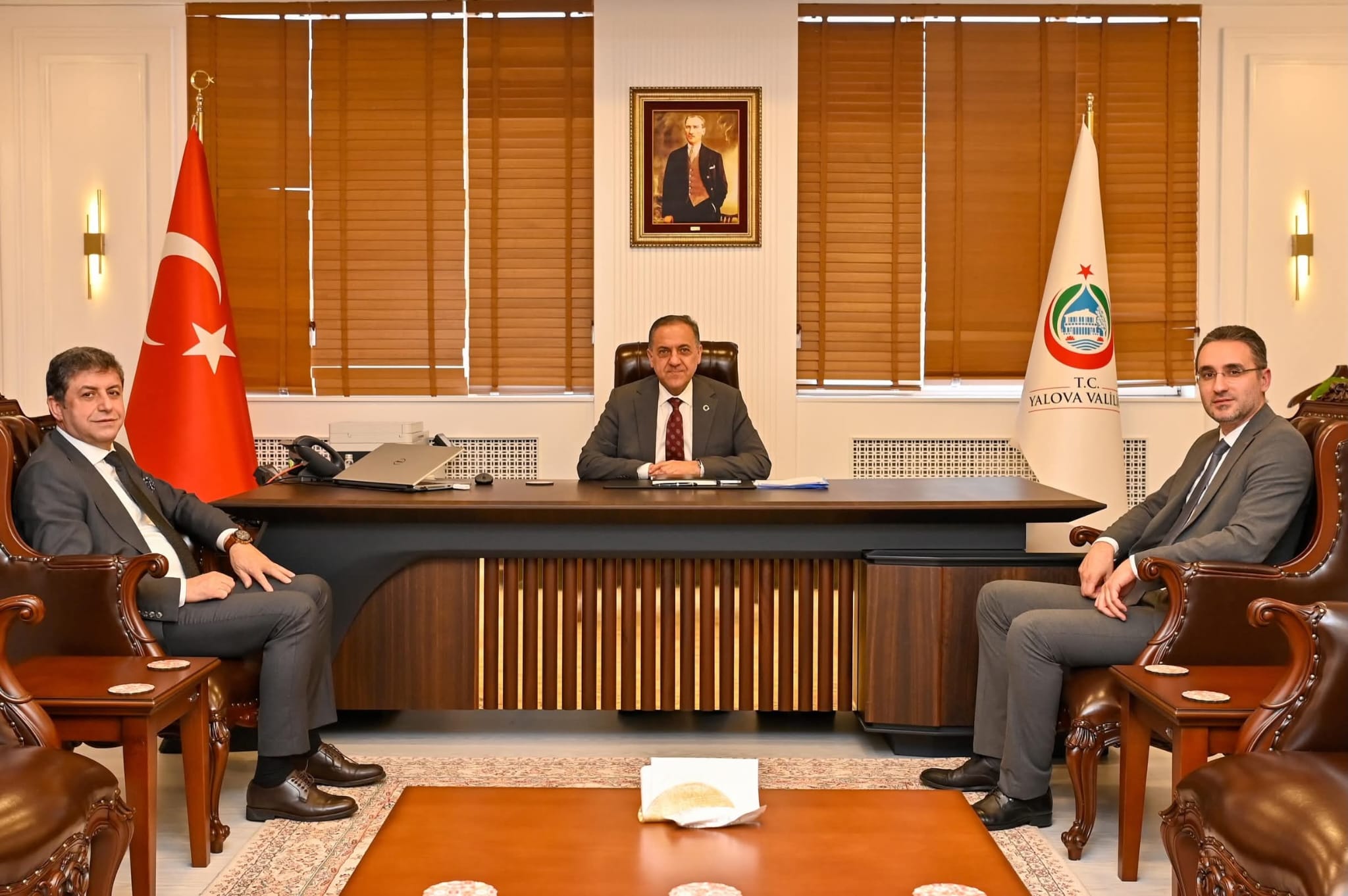 Yalova Valisi Dr. Ahmet Hamdi Usta’ya Yoğun Ziyaret Trafiği: