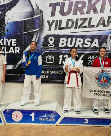 Çiftlikköy Belediyespor Karate Takımı’ndan 26 Madalyalık Büyük Başarı 4 Çiftlikköy Belediyespor Karate Takımı’ndan 26 Madalyalık Büyük Başarı