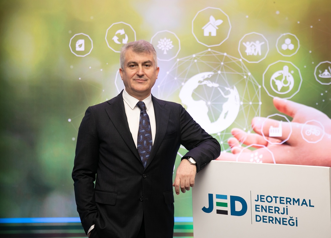 Jeotermal Sektöründen Hibrit Santral Kapasitesi Çağrısı: “100 MW Yetersiz, En Az 360 MW Tahsis Edilmeli” 13 Jeotermal Sektöründen Hibrit Santral Kapasitesi Çağrısı: “100 MW Yetersiz, En Az 360 MW Tahsis Edilmeli”