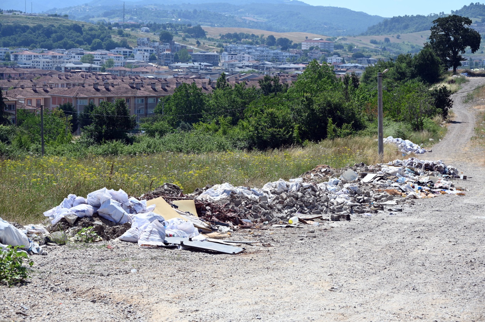 YALOVA BELEDİYESİ'NDEN ÇEVRE KİRLİLİĞİNE KARŞI KARARLI MÜCADELE