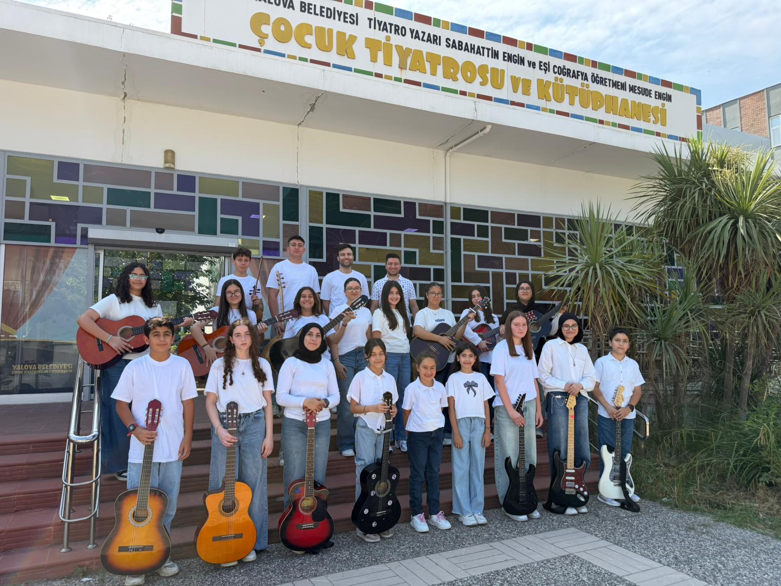 Yalova Kent Orkestrası İlk Konseriyle Sahneye Çıkıyor 4 Yalova Kent Orkestrası İlk Konseriyle Sahneye Çıkıyor