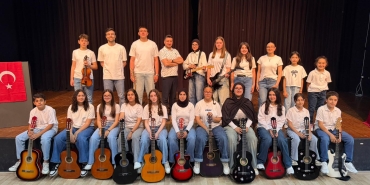 Yalova Kent Orkestrası İlk Konseriyle Sahneye Çıkıyor 5 Yalova Kent Orkestrası İlk Konseriyle Sahneye Çıkıyor