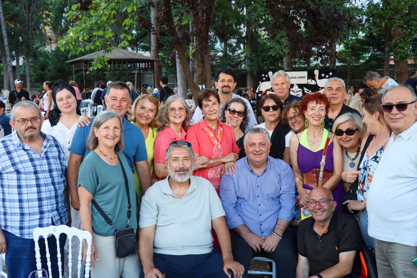 Başkan Gürel, Yalova Lisesi Geleneksel Pilav Günü’nde Mezunlarla Buluştu