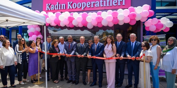 Yalova Kadın Kooperatifleri İstanbul Yenikapı’da: Kadın Emeği İDO Terminalinde Türkiye ile Buluşuyor 23 Yalova Kadın Kooperatifleri İstanbul Yenikapı’da: Kadın Emeği İDO Terminalinde Türkiye ile Buluşuyor