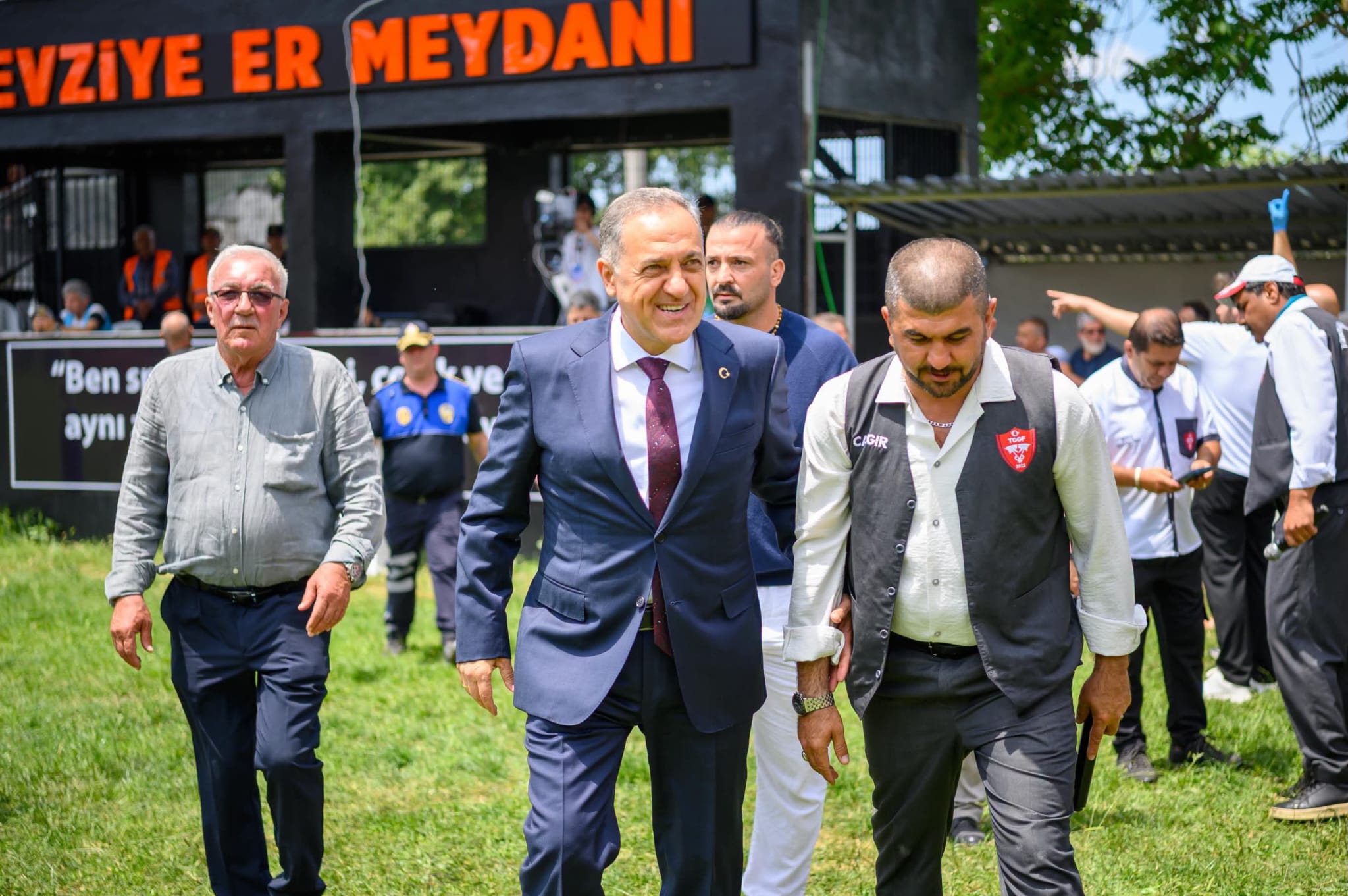 116. Fevziye Yağlı Güreşleri’nde Tarihi Geri Dönüş: Er Meydanında Nefes Kesen Mücadeleler Yaşandı 6 116. Fevziye Yağlı Güreşleri’nde Tarihi Geri Dönüş: Er Meydanında Nefes Kesen Mücadeleler Yaşandı