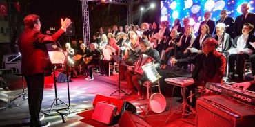 Çiftlikköy Belediyesi THM Korosu’ndan “Türkü Şöleni” Müjdesi