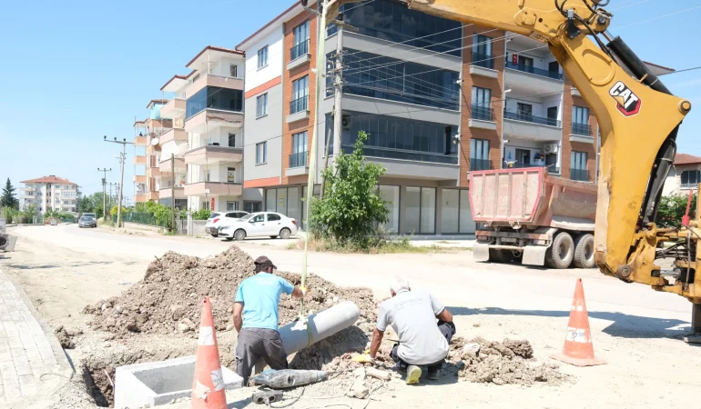 Bilge Kaan Caddesi’nde Asfalt Öncesi Altyapı Hamlesi Tamamlandı: Mehmet Akif Ersoy Mahallesi’nde Ulaşım Konforu Artıyor 1 Bilge Kaan Caddesi’nde Asfalt Öncesi Altyapı Hamlesi Tamamlandı: Mehmet Akif Ersoy Mahallesi’nde Ulaşım Konforu Artıyor
