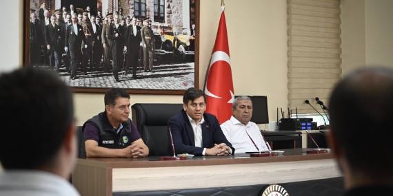 Yalova İl Özel İdaresi’nde Sözleşmeli Memurlar Yemin Etti: Kamu Hizmetine Resmi Adım 43 Yalova İl Özel İdaresi’nde Sözleşmeli Memurlar Yemin Etti: Kamu Hizmetine Resmi Adım