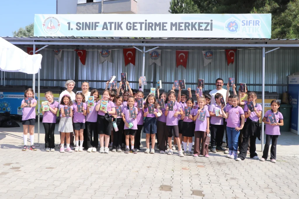 Çiftlikköy’de Çevre Haftası Etkinlikleri Yazar Murat Kırmızı Buluşmasıyla Devam Etti