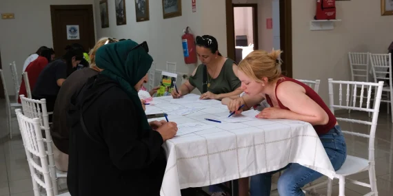 Çiftlikköy Belediyesi Yaz Kurslarına Yoğun İlgi: Kontenjanların Yarısı İlk Günde Doldu