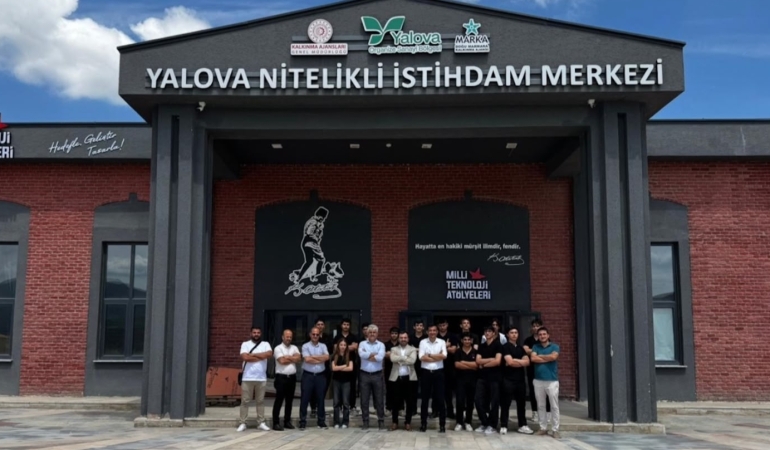 Yalova OSB’de “52 Hafta 52 Okul” Projesi Tamamlandı: 3 Bine Yakın Öğrenci Sanayiyle Buluştu