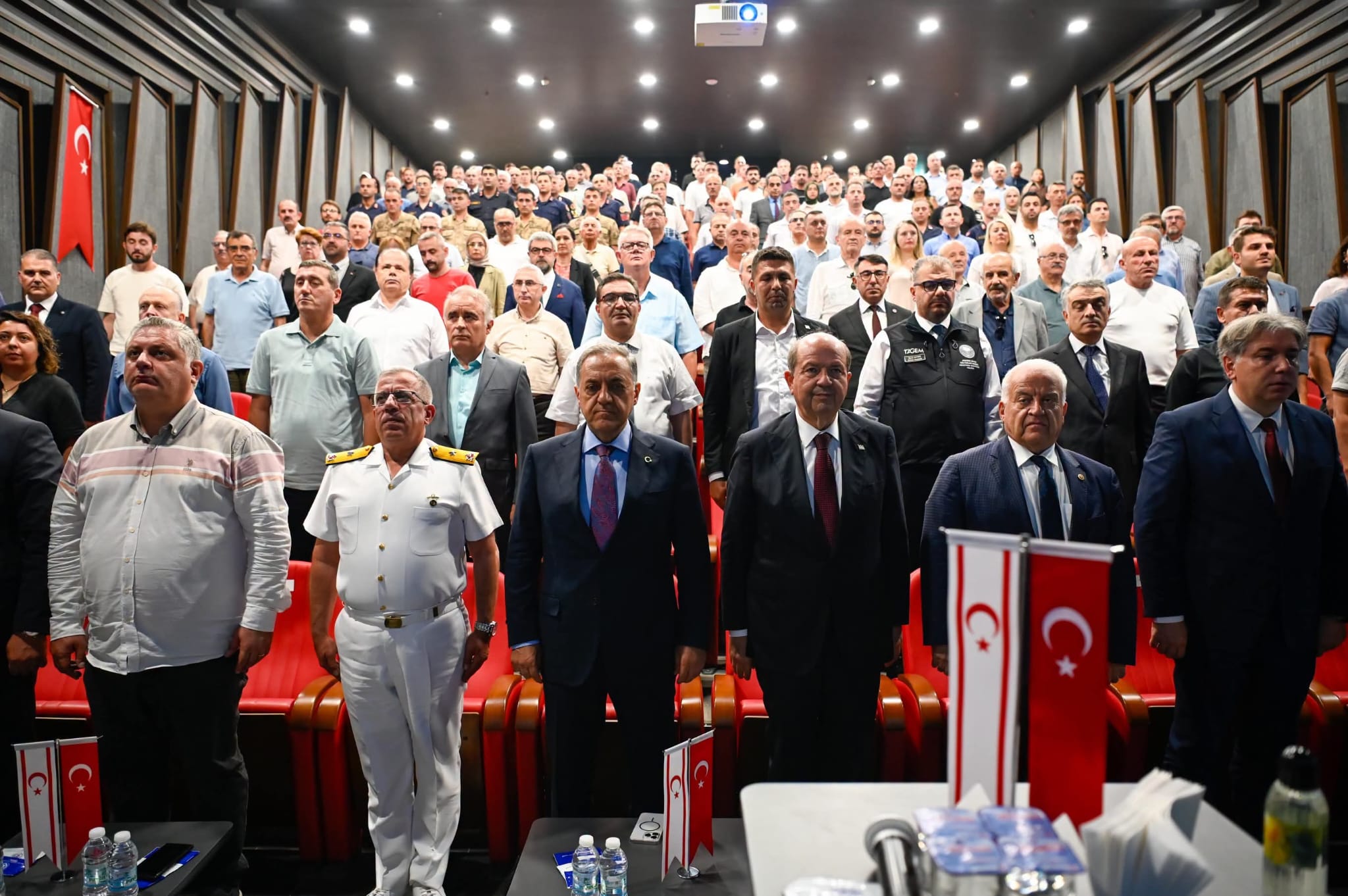 Yalova’da KKTC’nin Stratejik Önemi Konferansı: Cumhurbaşkanı Ersin Tatar’dan Doğu Akdeniz ve Kıbrıs Mesajları 4 Yalova’da KKTC’nin Stratejik Önemi Konferansı: Cumhurbaşkanı Ersin Tatar’dan Doğu Akdeniz ve Kıbrıs Mesajları