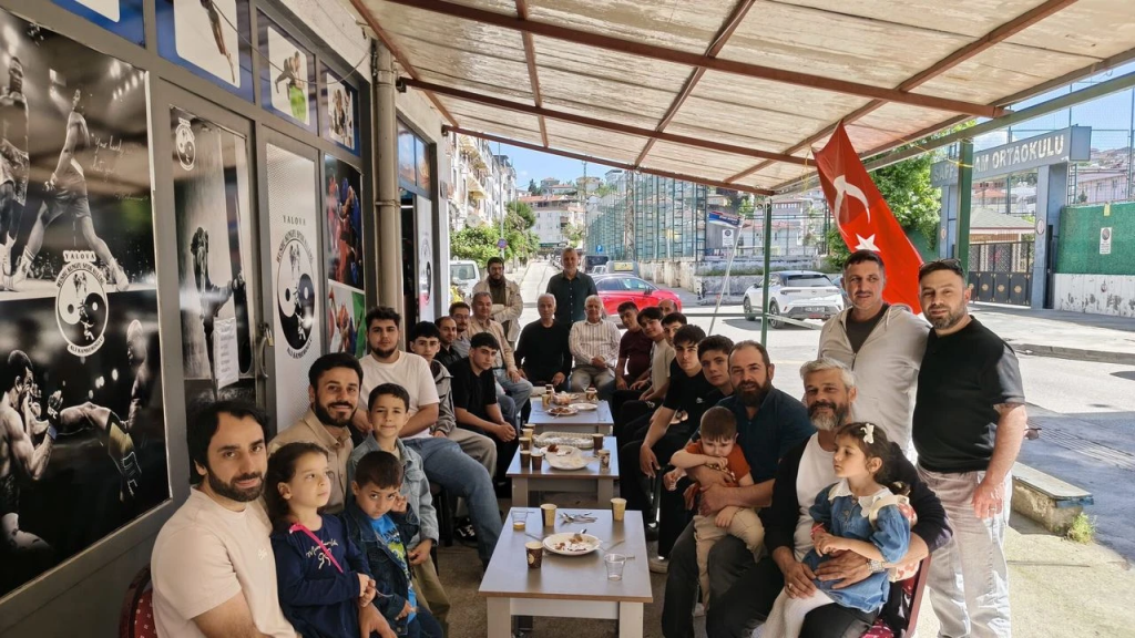 40 Yıllık Gelenek Kurban Bayramı’nda da Devam Etti: Wushu Sporcuları Bayramda Buluştu
