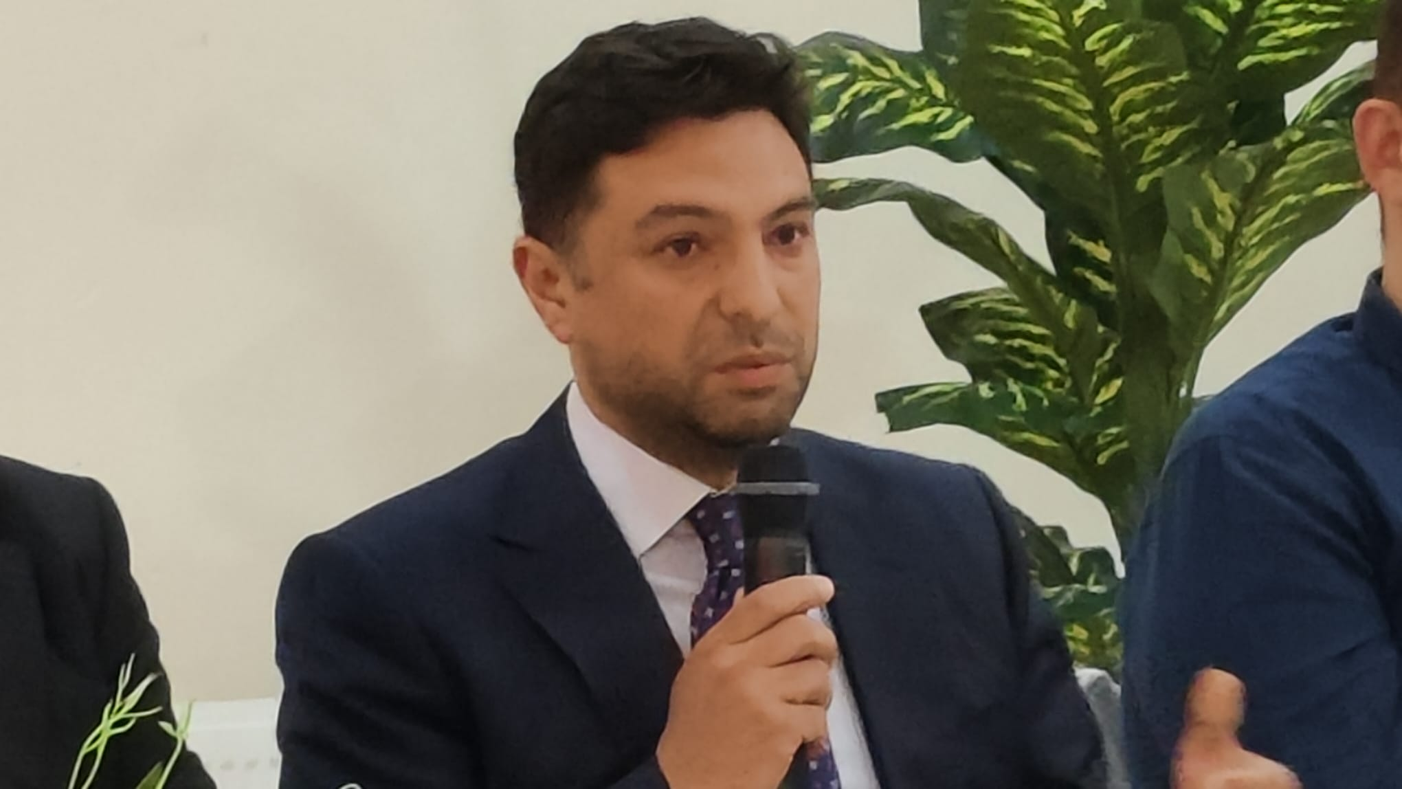 AK Parti’den Çiftlikköy Belediye Başkanı Adil Yele’ye Sert Eleştiriler: “Verilen Sözlerin Hiçbiri Yerine Getirilmedi” 5 AK Parti’den Çiftlikköy Belediye Başkanı Adil Yele’ye Sert Eleştiriler: “Verilen Sözlerin Hiçbiri Yerine Getirilmedi”