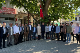 AK Parti Yalova Teşkilatından Bayramın Son Gününde Köy Çıkarması: Vatandaşların Talepleri Yerinde Dinlendi 52 AK Parti Yalova Teşkilatından Bayramın Son Gününde Köy Çıkarması: Vatandaşların Talepleri Yerinde Dinlendi