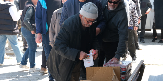 Çiftlikköy Belediyesi’nden Mayıs Ayında Yoğun Sosyal Destek: Binlerce Vatandaşa Ulaşıldı 21 Çiftlikköy Belediyesi’nden Mayıs Ayında Yoğun Sosyal Destek: Binlerce Vatandaşa Ulaşıldı