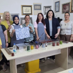 Yalova Kent Konseyi Kadın Meclisi’nden Ebru Sanatı Atölyesi: Sanat ve Dayanışma Bir Arada