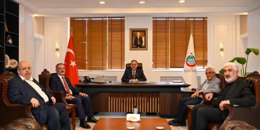 Yalova Valisi Dr. Ahmet Hamdi Usta’ya Yoğun Ziyaret Trafiği: