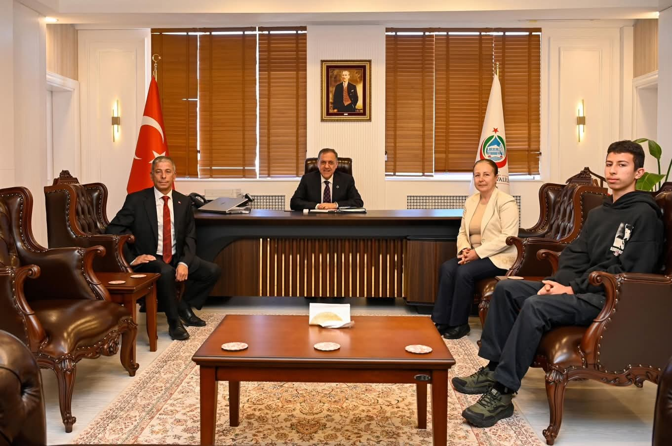 Yalova Valisi Dr. Ahmet Hamdi Usta’ya Yoğun Ziyaret Trafiği: