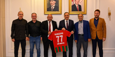 Yalovaspor Yönetiminden Vali Usta’ya Ziyaret: “Sporun ve Sporcunun Yanındayız”