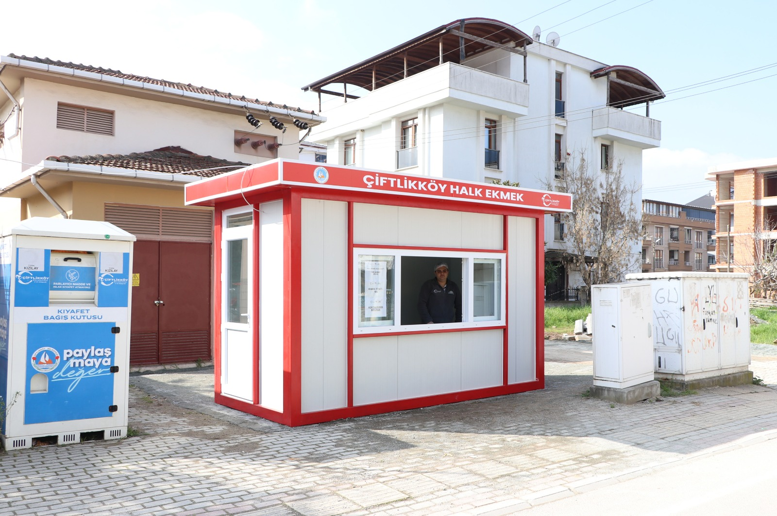Çiftlikköy’de Halk Ekmek’e Yoğun İlgi: Mayıs Ayında 25 Bin Ekmek Vatandaşlarla Buluştu