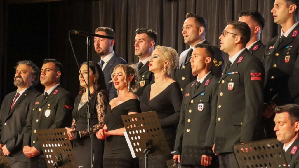 Jandarma’nın 187. Kuruluş Yıl Dönümü Yalova’da Muhteşem Konserle Kutlandı